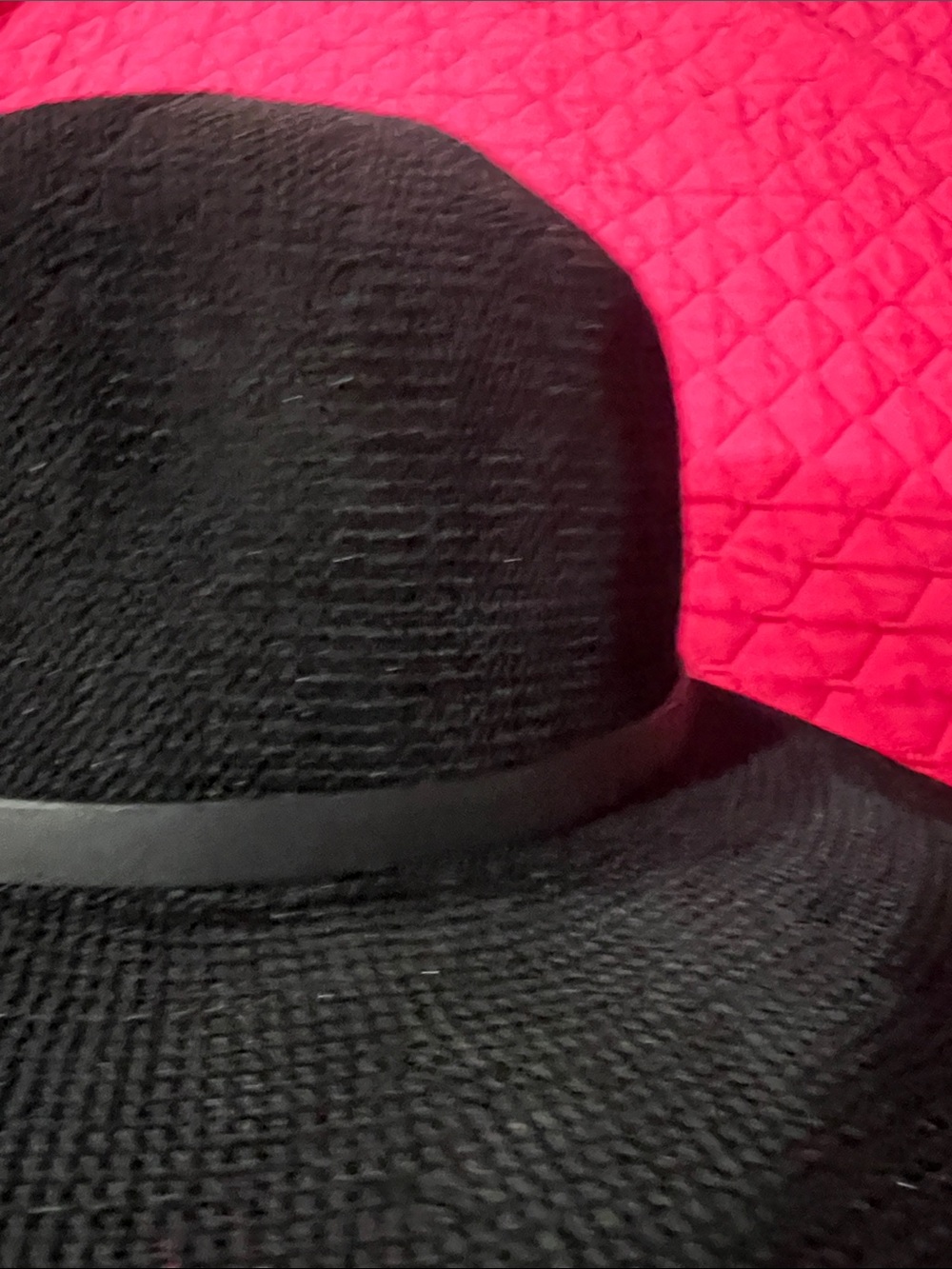 Women's Black Wide-Brim Straw Sun Hat with Slim Band - Picture 6 of 8